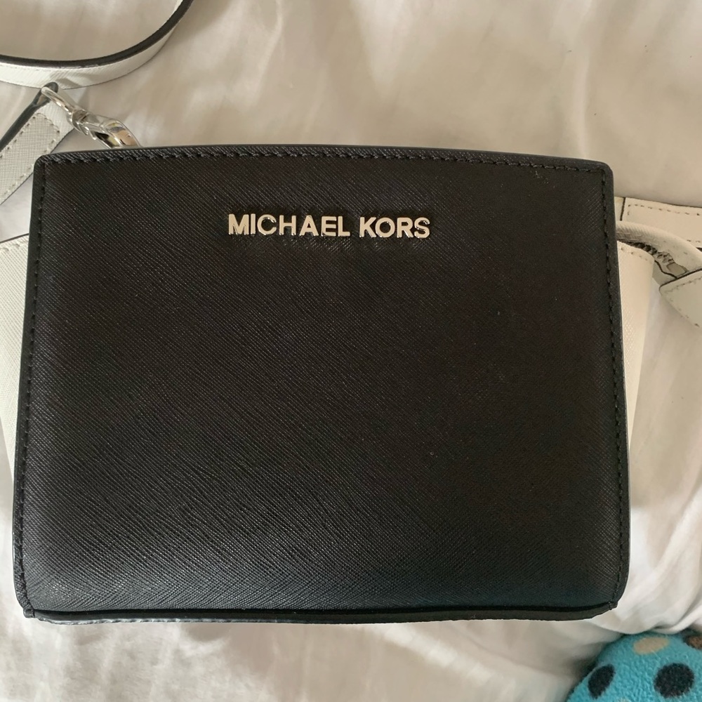 Michael Kors crossbody